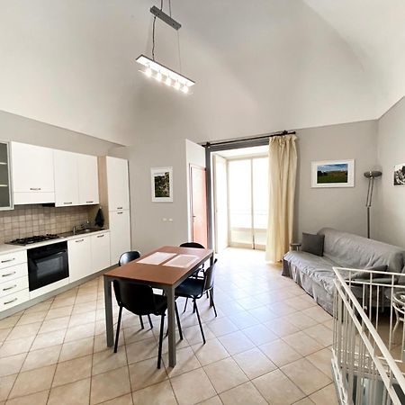 La Ginestra Apartment Corleone Luaran gambar